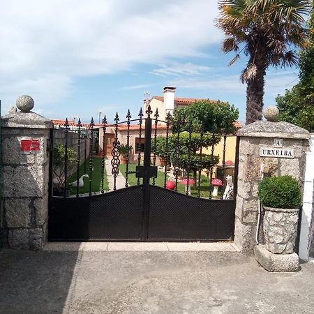 Casa Con Jardin En Primera Linea De Playa 格罗韦 外观 照片